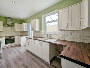 Photo 11- click for photo gallery